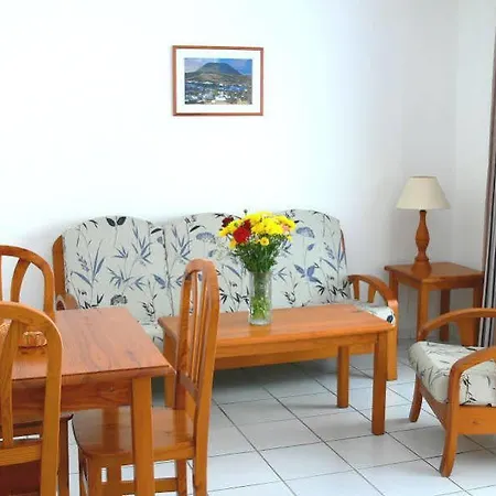 Playamar شقة فندقية 4*